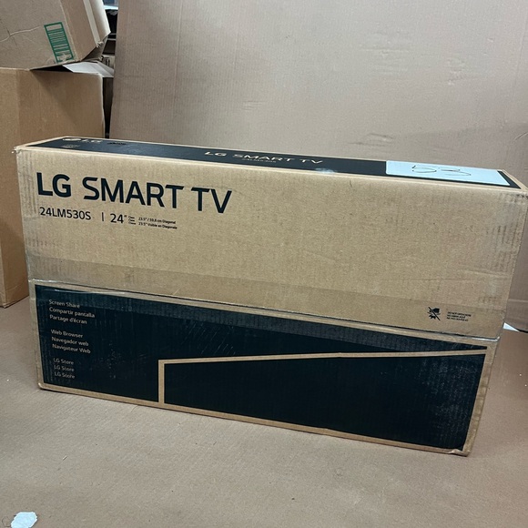 NEW LG 24LM530S-PU 24-Inch HD webOS 3.5 Smart TV, Black - Picture 2 of 7